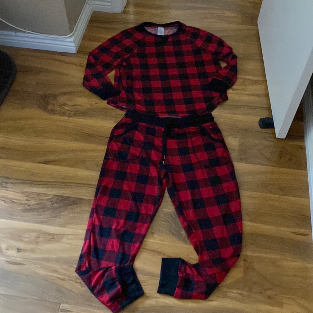 NWOT Secret treasures